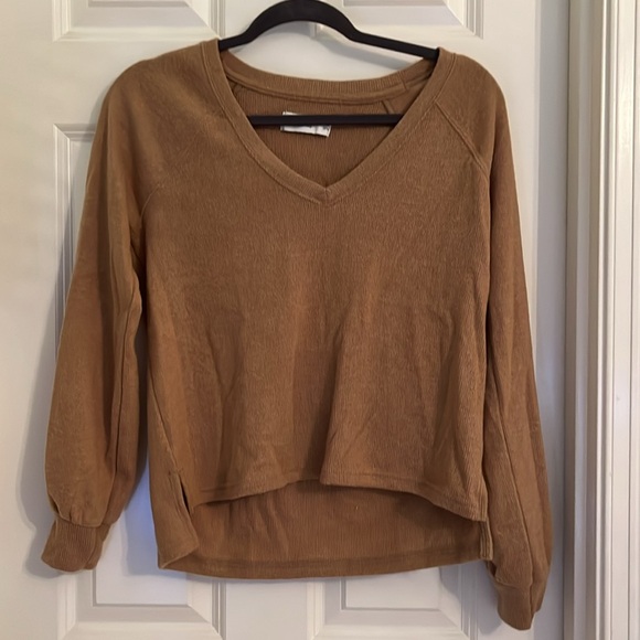 Abercrombie V Neck Tan Sweater - Picture 1 of 6